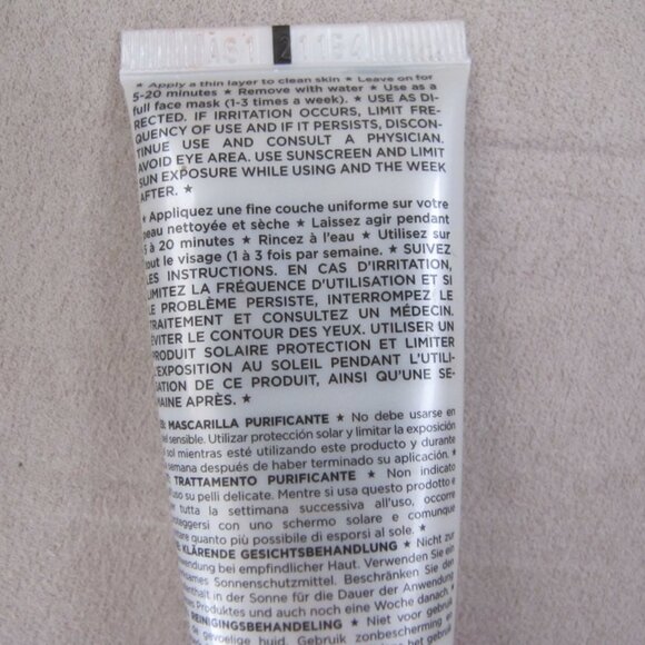 NEW - GlamGlow Bundle - Picture 9 of 12